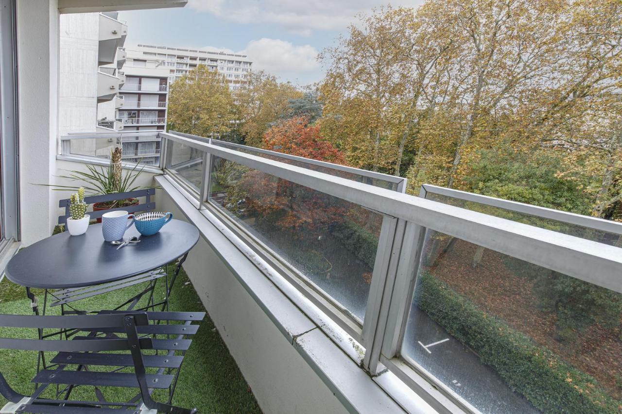 Chic Appartement Vue Sur Parc Au Calme Angers Exterior foto